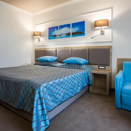 Tiara 4* Sunny Beach