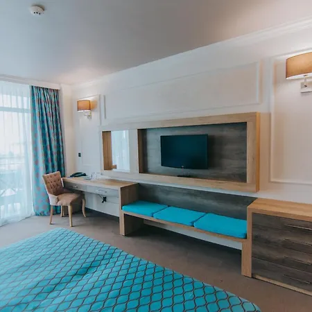 Hotel Tiara